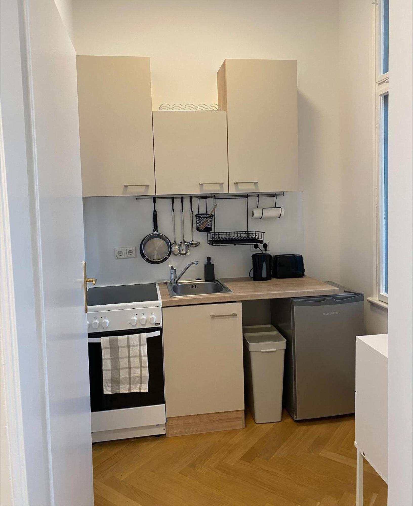 Cosy Apartment In Mariahilf Close To Citycenter Vienna Luaran gambar